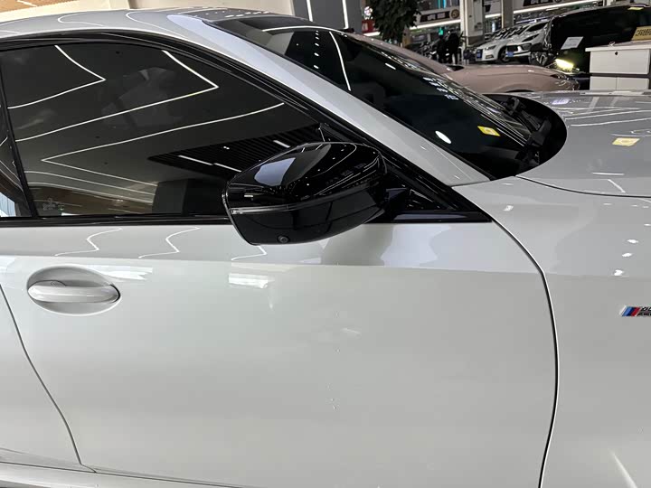 Photo 5 - BMW 3 Series