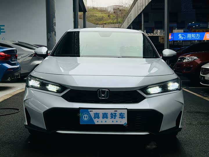 Фото 2 - Honda Civic