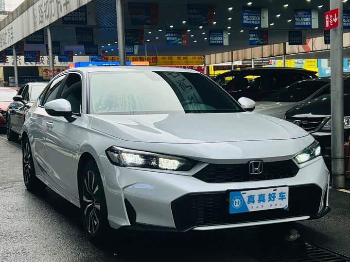 Фото 3 - Honda Civic