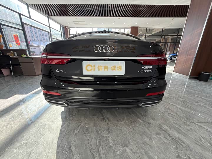 Фото 4 - Audi A6L