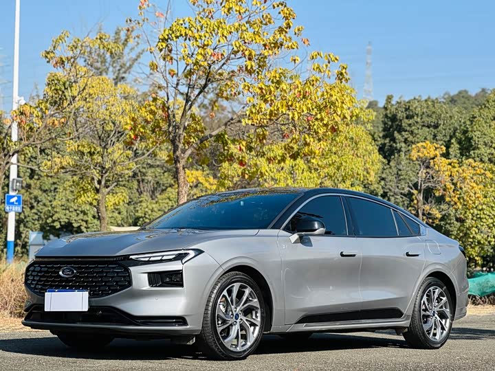 Фото 1 - Ford Mondeo