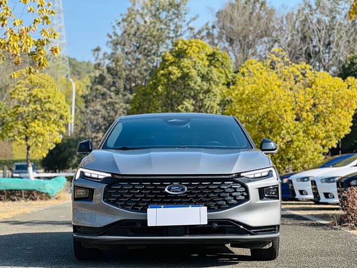 Фото 3 - Ford Mondeo