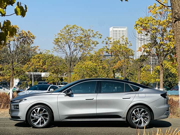 Фото 5 - Ford Mondeo