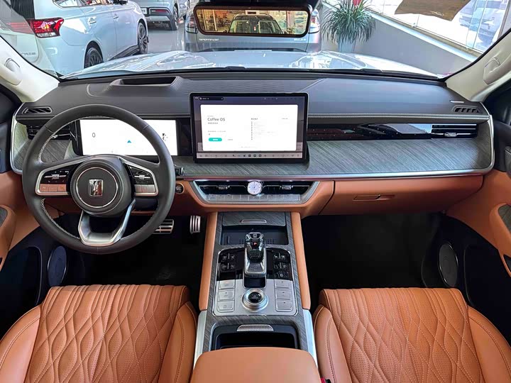 Фото 9 - Tank 500 Hybrid