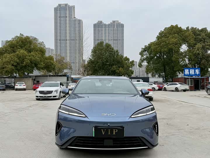 Фото 2 - BYD Seal 07 DM-i Hybrid