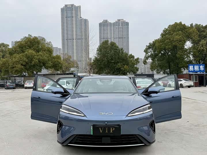 Фото 3 - BYD Seal 07 DM-i Hybrid