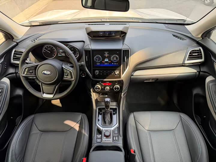 Фото 7 - Subaru Forester