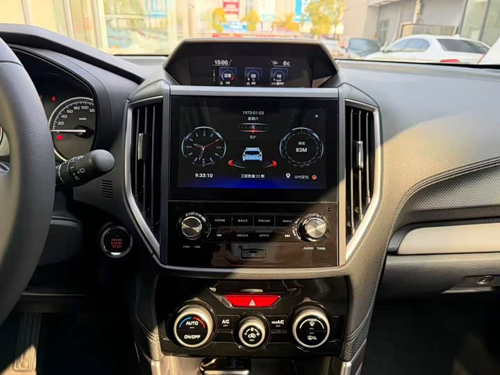 Фото 8 - Subaru Forester