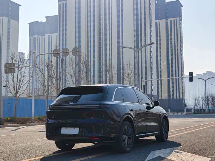 Photo 6 - LiXiang L6