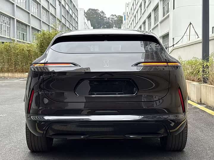 Фото 6 - Avatr 07