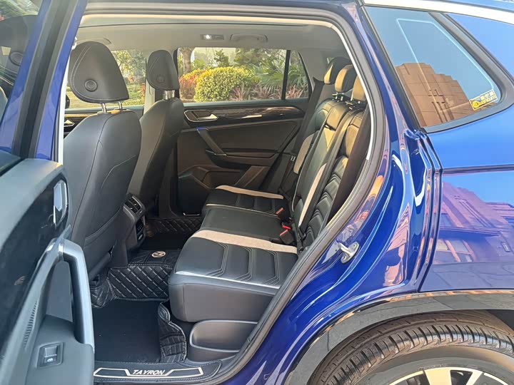 Фото 6 - Volkswagen Tayron GTE Hybrid