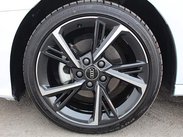 Фото 7 - Audi A3