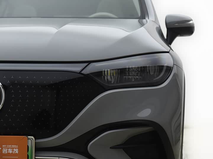 Фото 3 - Mercedes-Benz EQE SUV