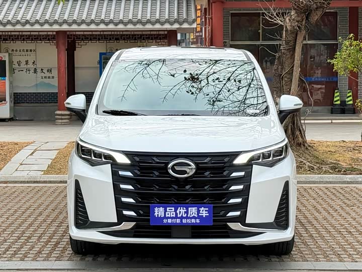 Фото 2 - GAC Trumpchi M6