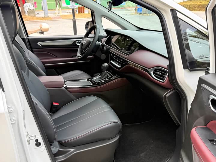 Фото 9 - GAC Trumpchi M6