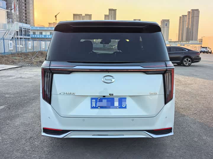 Фото 4 - GAC Trumpchi M8