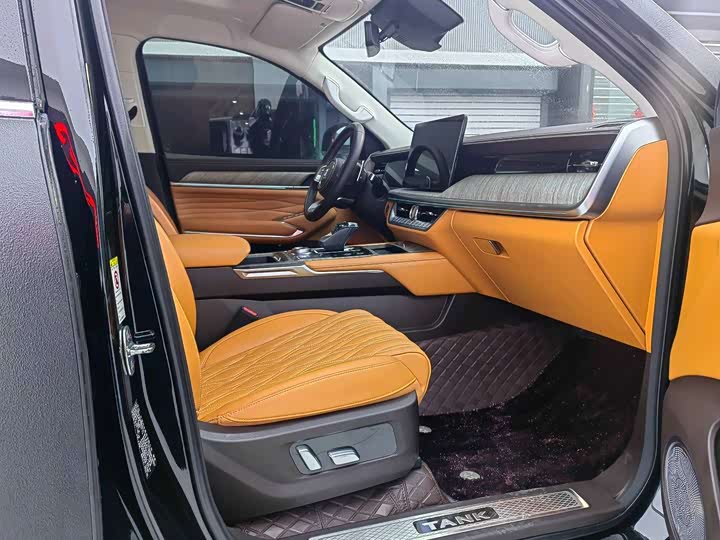 Фото 9 - Tank 500 Hybrid