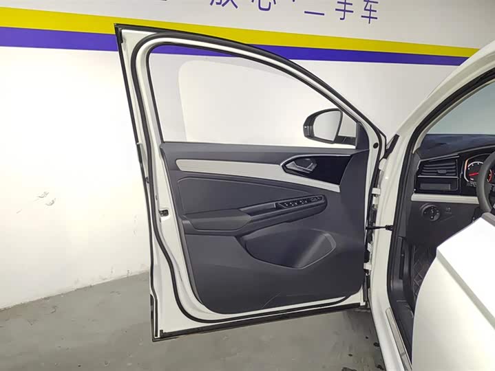 Фото 7 - Jetta VS5