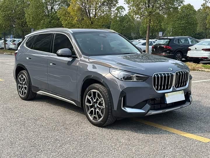 Фото 3 - BMW X1