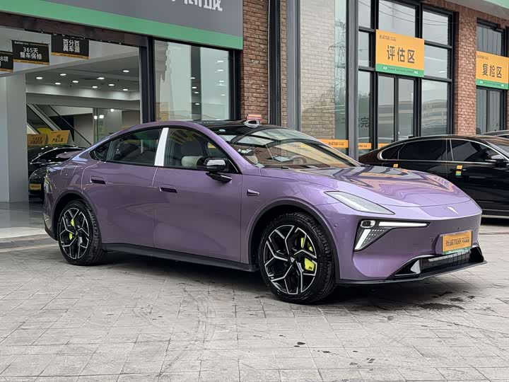 Фото 4 - Changan Deepal L06