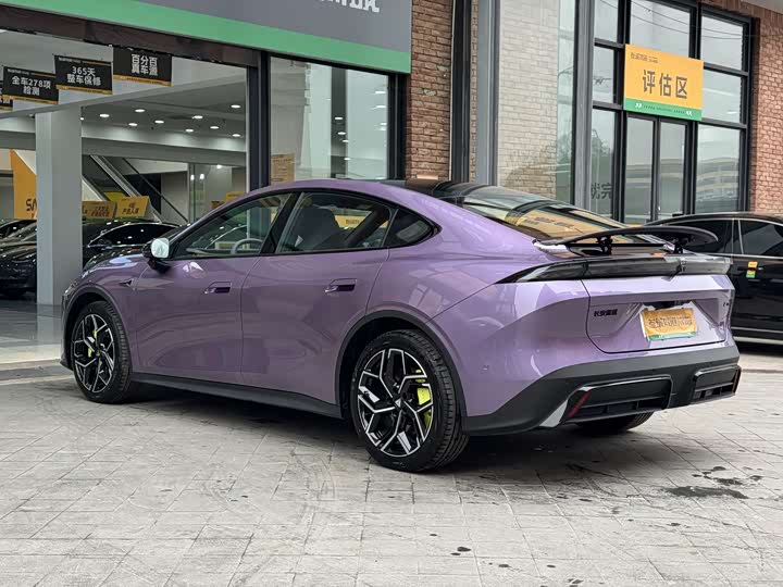 Фото 6 - Changan Deepal L06