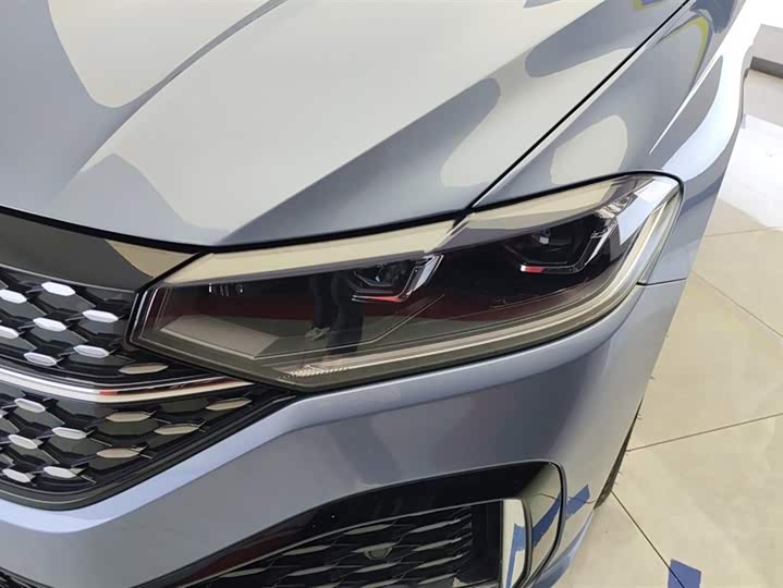 Фото 5 - Volkswagen Lavida