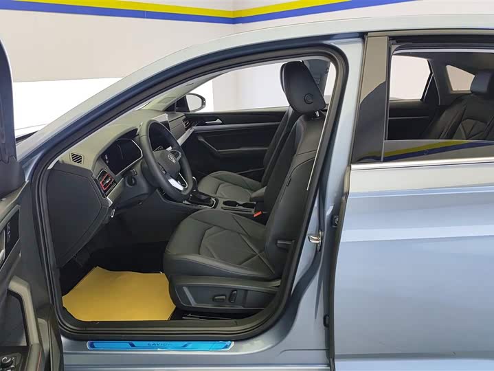 Фото 9 - Volkswagen Lavida