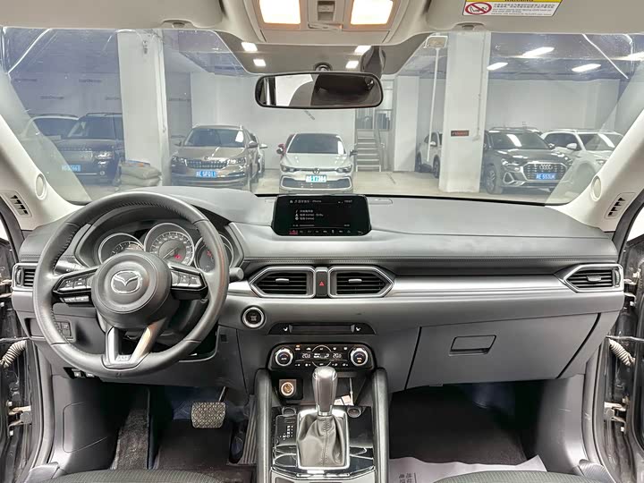 Фото 8 - Mazda CX-5