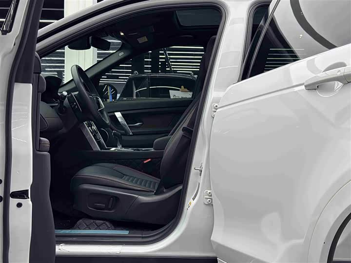 Фото 6 - Land Rover Discovery Sport Hybrid