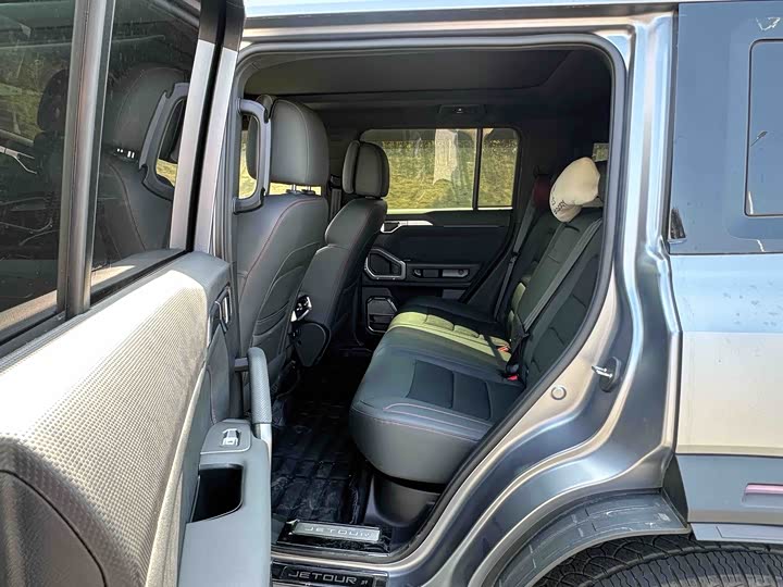 Фото 6 - Jetour T2