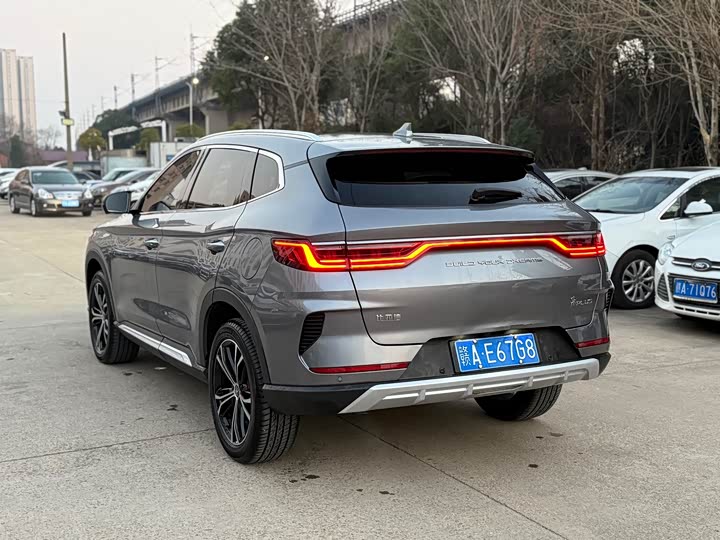 Фото 7 - BYD Song Plus