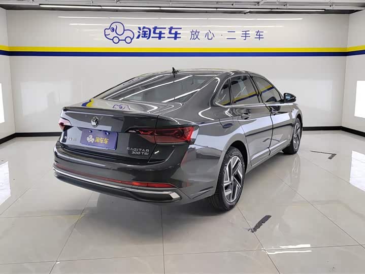 Фото 3 - Volkswagen Sagitar L