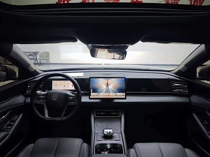 Фото 8 - BYD Qin L