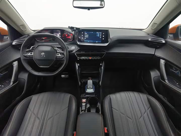 Фото 5 - Peugeot 2008