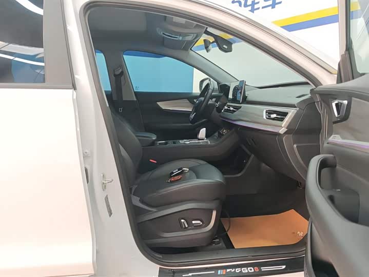 Фото 8 - Chery Tiggo 8