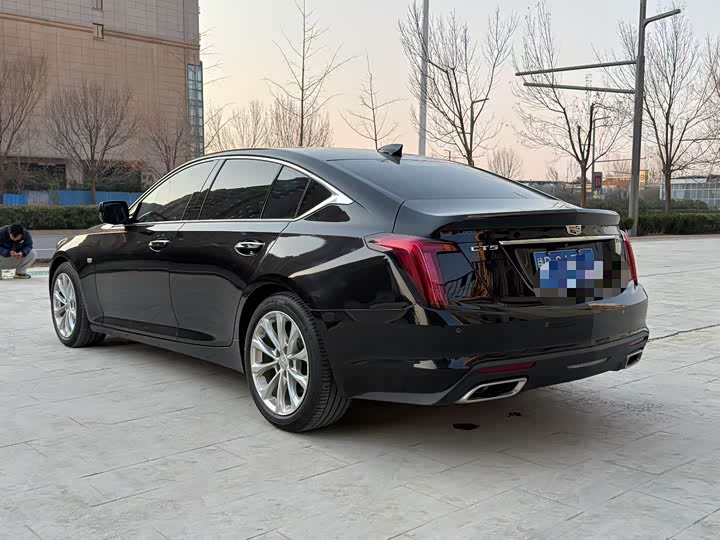 Фото 8 - Cadillac CT5