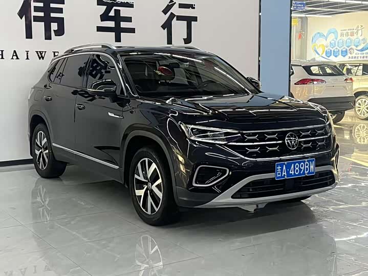 Фото 3 - Volkswagen Tayron