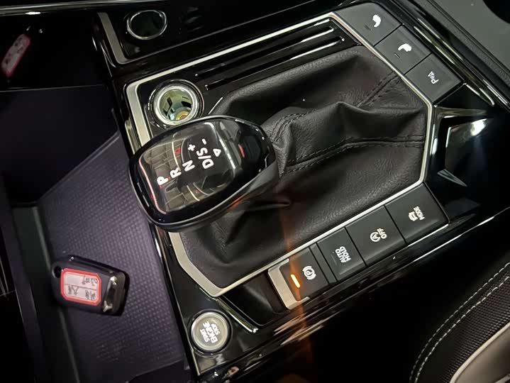 Фото 7 - Volkswagen Tayron