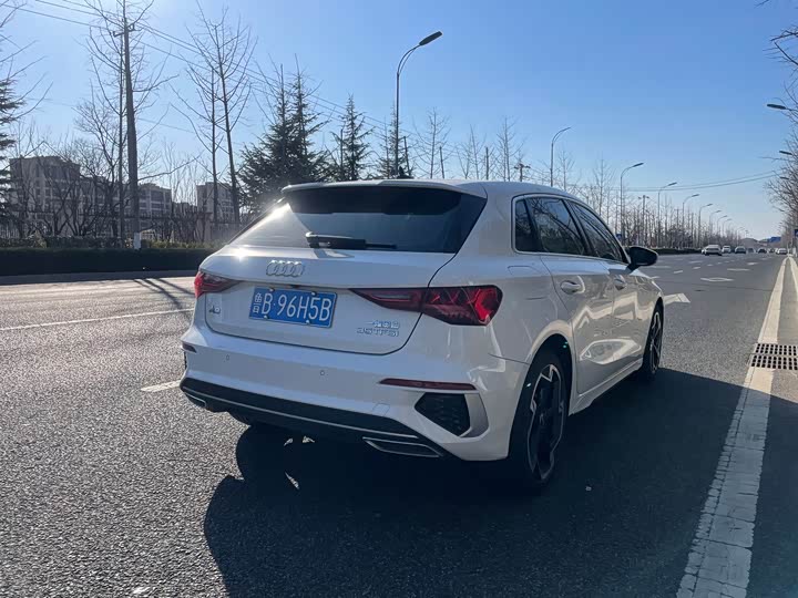 Фото 4 - Audi A3