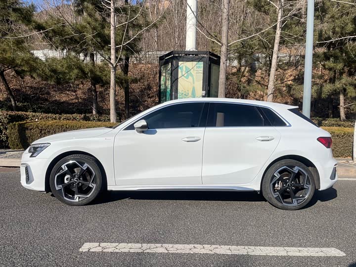 Фото 7 - Audi A3