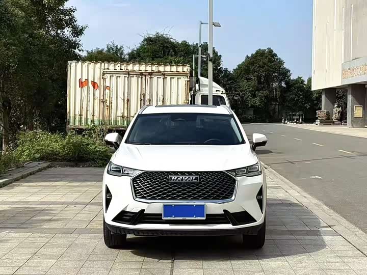 Photo 2 - Haval H6