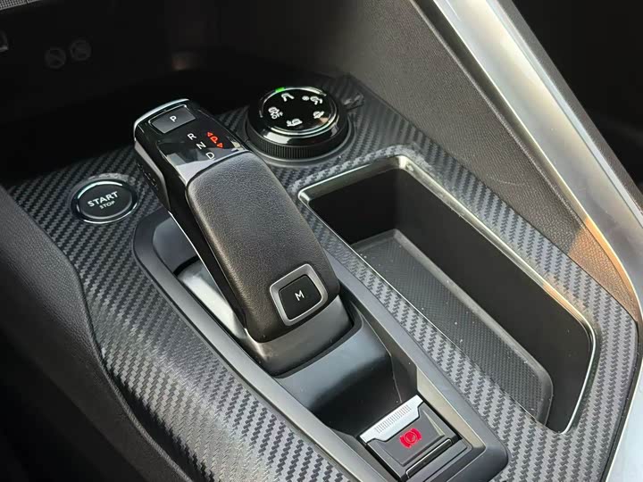 Фото 7 - Peugeot 4008