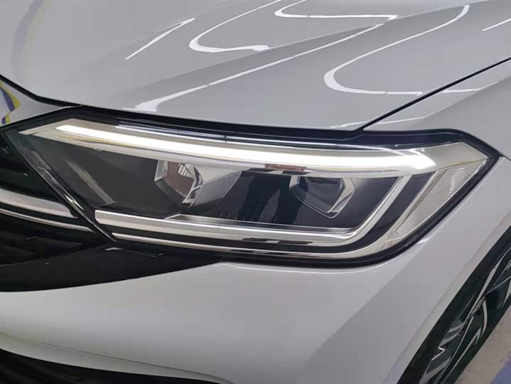 Фото 5 - Volkswagen Sagitar L