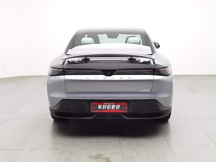 Фото 4 - BAIC Arcfox Alpha S5