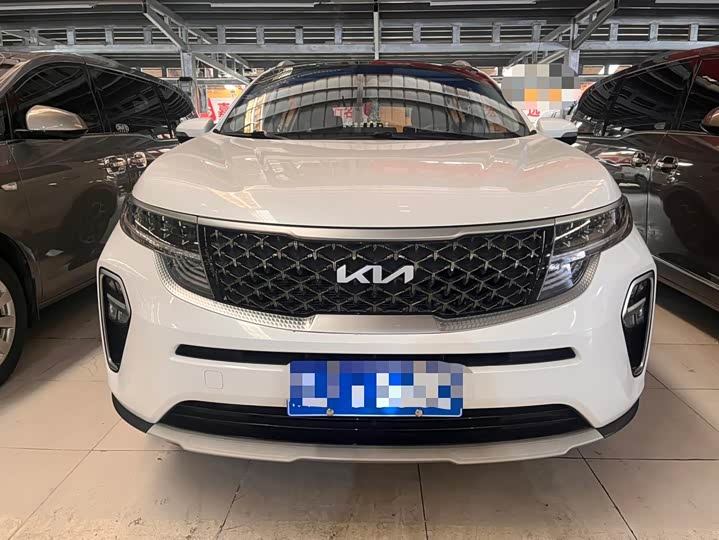 Фото 2 - Kia KX5