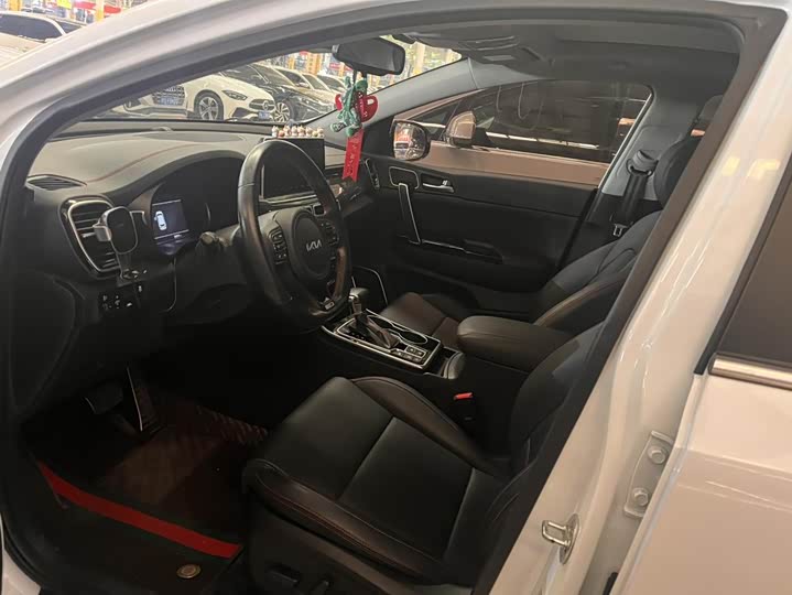 Фото 7 - Kia KX5