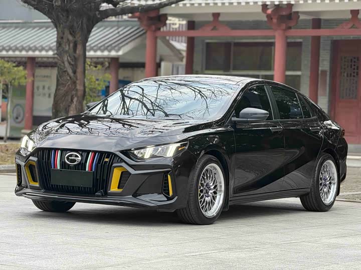 Фото 1 - GAC Trumpchi Empow R