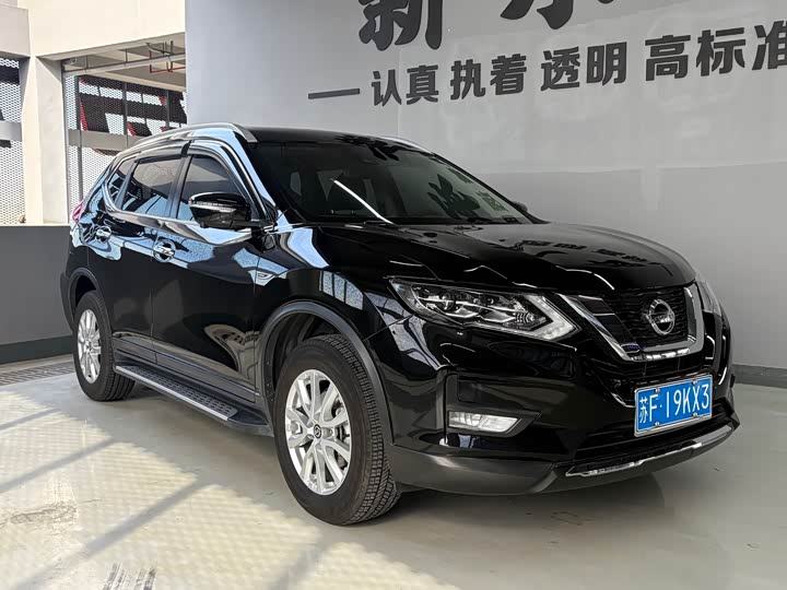 Фото 3 - Nissan X-Trail