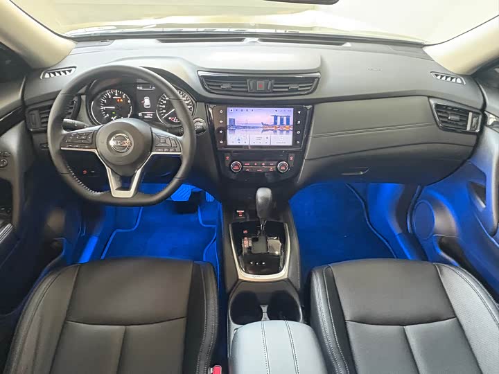 Фото 6 - Nissan X-Trail