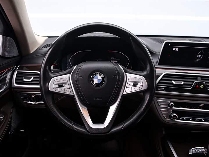 Фото 7 - BMW 7 Series